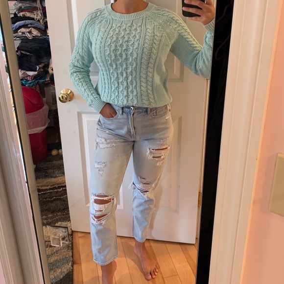 GAP Sweaters - Gap cable knit sweater